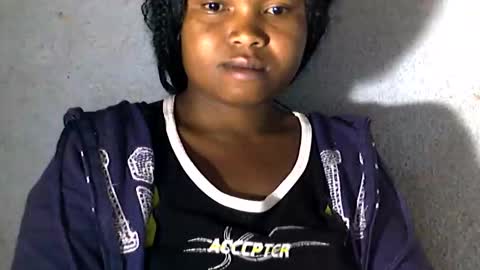 Snapshot of nathy02 chatting on September 2025 04:12:01 AM Nathy online show from September 2025 04:12:01 AM