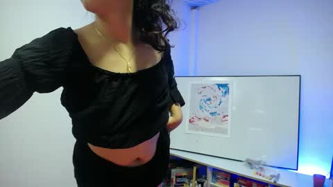 Nathalia online show from September 2025 03:10:02 AM