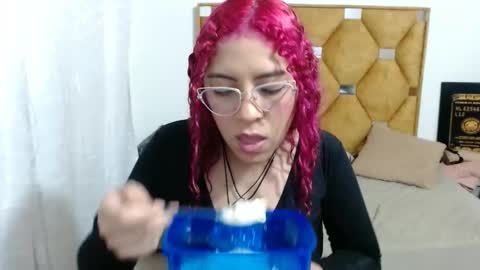 Snapshot of nathy_voyeur chatting on March 2026 02:50:01 AM nathy_voyeur online show from March 2026 02:50:01 AM