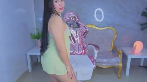 Natalia  online show from February 2026 12:59:02 PM