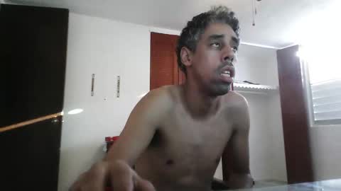 Jose online show from October 2025 11:33:02 AM