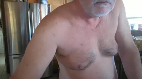 Snapshot of naturalchef69 chatting on October 2025 05:46:01 PM naturalchef69 online show from October 2025 05:46:01 PM