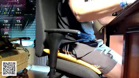 Nature online show from November 2025 08:02:01 AM