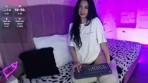Snapshot of natuxxa chatting on June 2026 11:38:02 PM natuxxa online show from June 2026 11:38:02 PM
