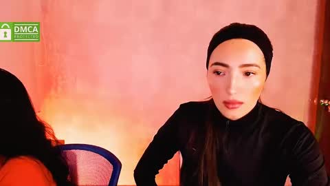 Snapshot of natval_ chatting on December 2024 11:18:01 AM Natalia Valeria online show from December 2024 11:18:01 AM