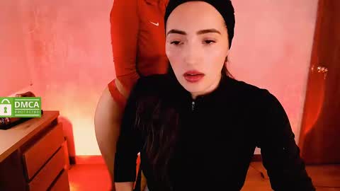 Snapshot of natval_ chatting on December 2024 08:29:01 PM Natalia Valeria online show from December 2024 08:29:01 PM