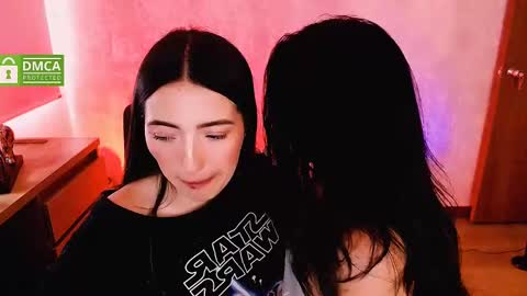 Snapshot of natval_ chatting on December 2024 01:00:01 PM Natalia Valeria online show from December 2024 01:00:01 PM