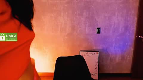 Snapshot of natval_ chatting on January 2025 10:30:01 AM Natalia Valeria online show from January 2025 10:30:01 AM