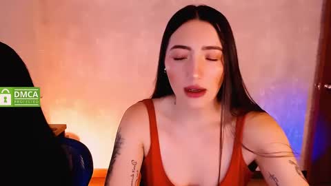 Snapshot of natval_ chatting on February 2025 12:03:02 PM Natalia Valeria online show from February 2025 12:03:02 PM