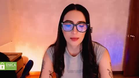 Snapshot of natval_ chatting on February 2025 11:16:02 AM Natalia Valeria online show from February 2025 11:16:02 AM
