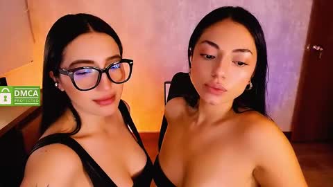 Snapshot of natval_ chatting on March 2025 10:55:02 AM Natalia Valeria online show from March 2025 10:55:02 AM