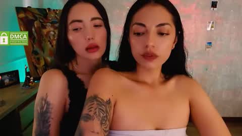 Snapshot of natval_ chatting on February 2026 10:28:01 PM Natalia Valeria online show from February 2026 10:28:01 PM