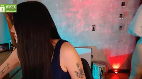 Snapshot of natval_ chatting on February 2026 10:05:01 AM Natalia Valeria online show from February 2026 10:05:01 AM