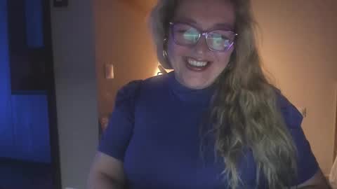 Snapshot of naty__mature_ chatting on September 2025 12:01:02 AM Nataly online show from September 2025 12:01:02 AM