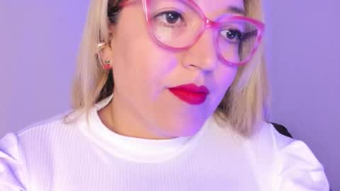 Snapshot of naty__mature_ chatting on November 2025 07:16:01 PM Nataly online show from November 2025 07:16:01 PM