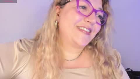 Nataly online show from April 2026 05:37:01 PM