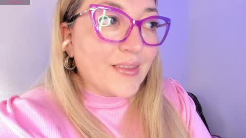 Nataly online show from May 2026 05:29:02 PM