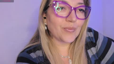 Nataly online show from May 2026 11:12:03 PM