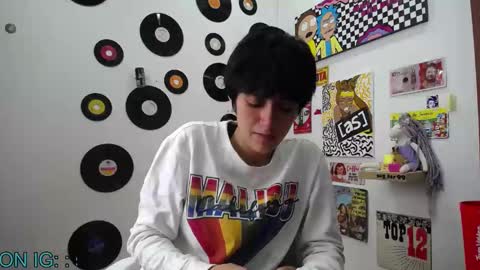 Snapshot of naty_lux19 chatting on February 2025 05:42:01 PM Fernanda online show from February 2025 05:42:01 PM