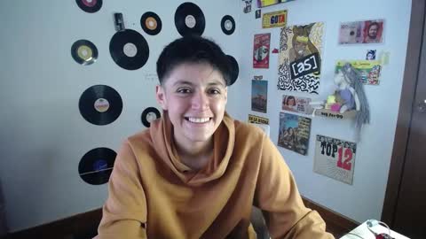 Snapshot of naty_lux19 chatting on March 2025 09:15:02 PM Fernanda online show from March 2025 09:15:02 PM