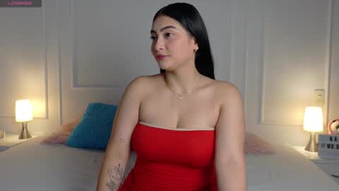 Snapshot of naty_model25 chatting on March 2026 01:40:02 PM naty_model25 online show from March 2026 01:40:02 PM