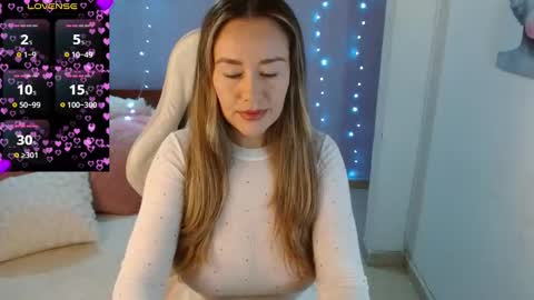 Natalia online show from October 2025 12:00:01 AM