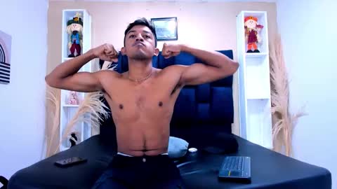 Snapshot of natzuki_ chatting on October 2025 11:39:02 AM natzuki_ online show from October 2025 11:39:02 AM