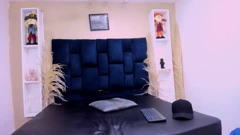 Snapshot of natzuki_ chatting on November 2025 11:42:02 AM natzuki_ online show from November 2025 11:42:02 AM