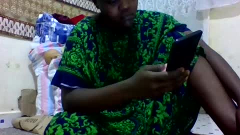 nauhgty011 online show from December 2024 05:03:01 AM