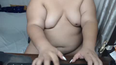 arebella online show from December 2025 10:28:02 PM