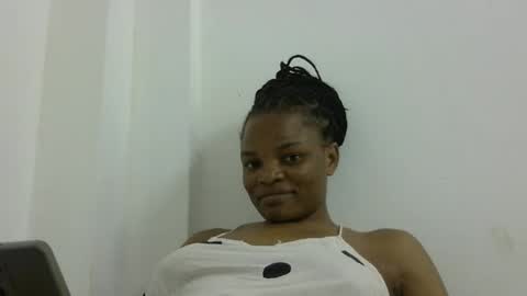 Snapshot of naughty_chic2 chatting on October 2025 12:24:02 AM Naughtychic online show from October 2025 12:24:02 AM