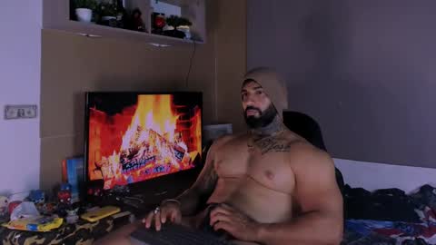 Snapshot of naughty_dominant chatting on December 2024 11:51:01 PM Miller online show from December 2024 11:51:01 PM