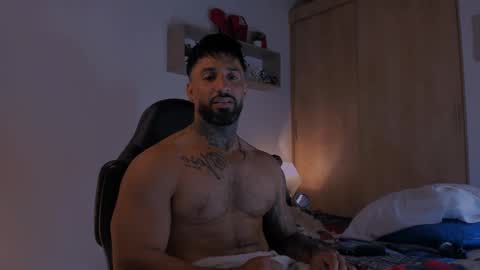 Snapshot of naughty_dominant chatting on March 2025 07:51:02 AM Miller online show from March 2025 07:51:02 AM