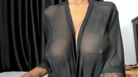 naughty_dreamss online show from July 2026 12:50:02 AM