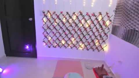 SASHA  online show from March 2026 06:16:02 AM