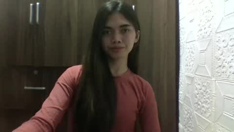 Snapshot of naughty_emmats chatting on December 2024 12:04:02 AM emma online show from December 2024 12:04:02 AM