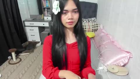 Snapshot of naughty_emmats chatting on January 2025 08:55:02 AM emma online show from January 2025 08:55:02 AM