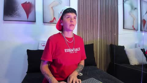 sam online show from February 2026 04:52:02 AM