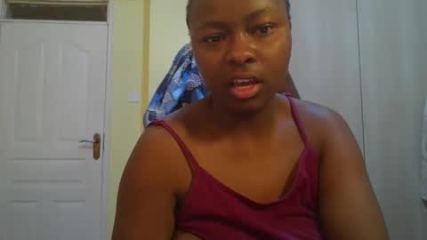 naughty_jazmine online show from October 2025 07:56:01 AM