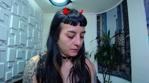 Snapshot of naughty_kittenm chatting on December 2024 02:59:02 PM Kitten online show from December 2024 02:59:02 PM
