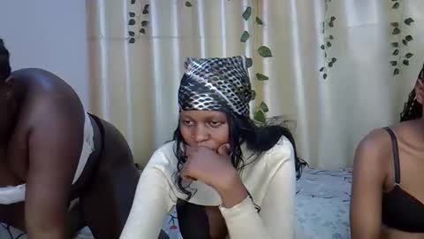 naughty online show from November 2025 02:14:01 AM