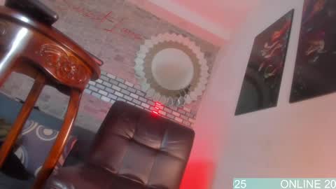 Snapshot of naughty_lizeth chatting on September 2025 05:03:01 PM lizeth online show from September 2025 05:03:01 PM