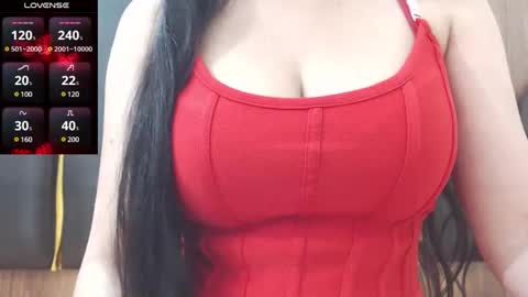 Snapshot of naughty_love489696 chatting on December 2024 07:33:01 PM riya online show from December 2024 07:33:01 PM