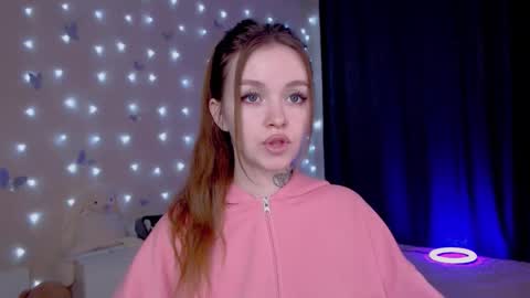 Snapshot of naughty_mablee chatting on February 2026 07:51:01 AM Mable online show from February 2026 07:51:01 AM