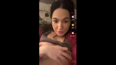 Elena online show from April 2026 02:06:01 AM