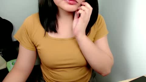 naughty_riez online show from February 2026 08:19:01 AM