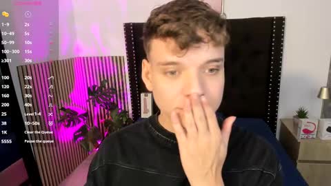 Snapshot of naughty_twink_ chatting on October 2025 11:41:02 AM Noah online show from October 2025 11:41:02 AM