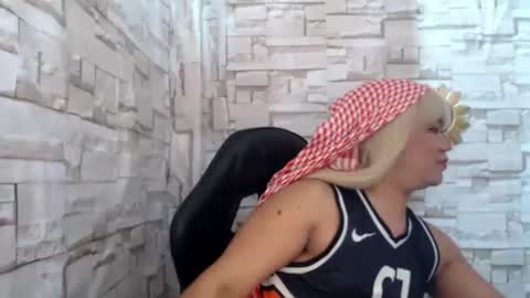 Snapshot of naughty_ursula21xxx chatting on January 2025 07:36:01 AM naughty_ursula21xxx online show from January 2025 07:36:01 AM