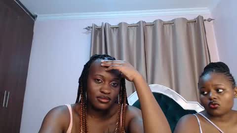 Snapshot of naughty_vixen_ chatting on February 2025 04:59:02 PM Naughty online show from February 2025 04:59:02 PM