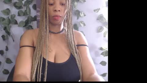 Snapshot of naughty_xxbunny chatting on January 2025 11:50:01 AM beauty online show from January 2025 11:50:01 AM